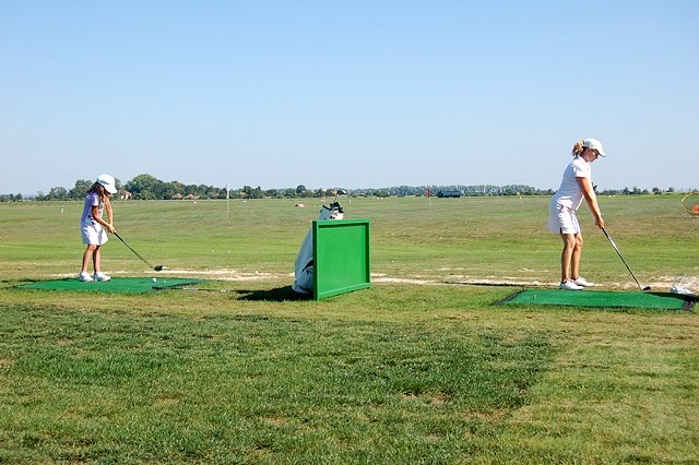 Airport Golf Club Palárikovo